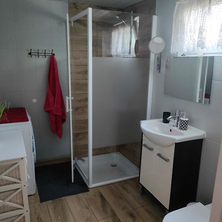 Domek W Slawie Przy Jeziorze Na Galerach Slawa Exterior foto